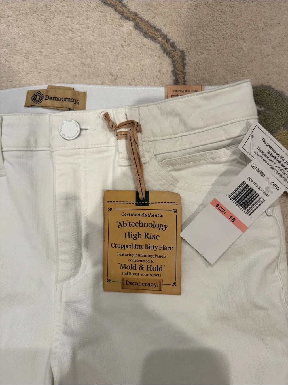 Democracy White Frayed-Hem Wide Leg Jeans - Picture 2 of 4